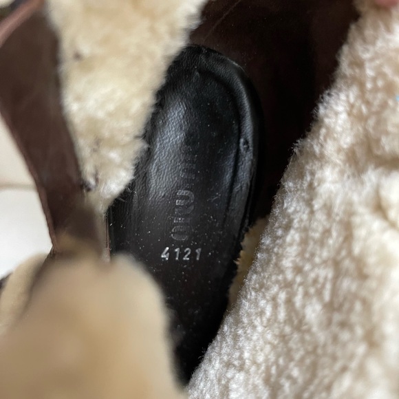 Authentic Miu Miu shearling lined leather ankle boots - Picture 13 of 14
